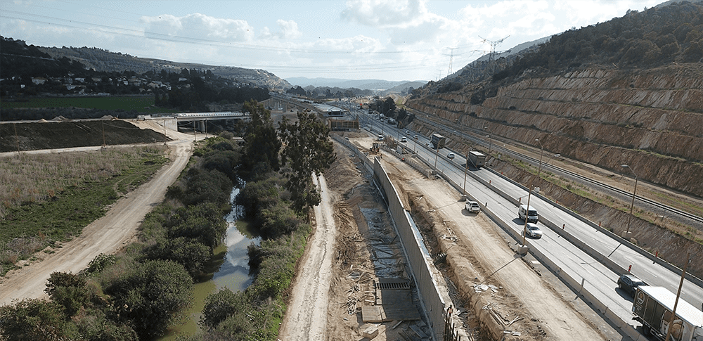 הקמת גשר ג'למה בדרך 7723