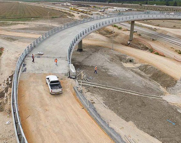 ביצוע הפרדה מפלסית בין המסילה לכרמיאל לבין תחנת ממסר בזק (צומת מאכר)