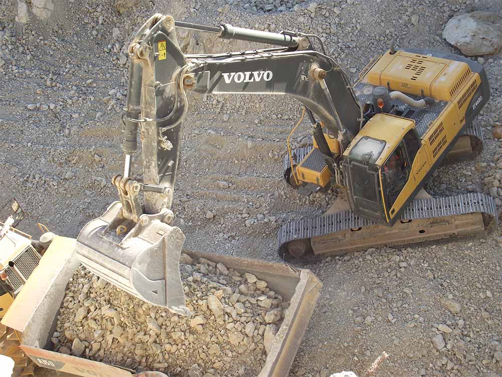 פרויקט ליקוט אבן בצפון הארץ כולל הובלתה ואחסונה