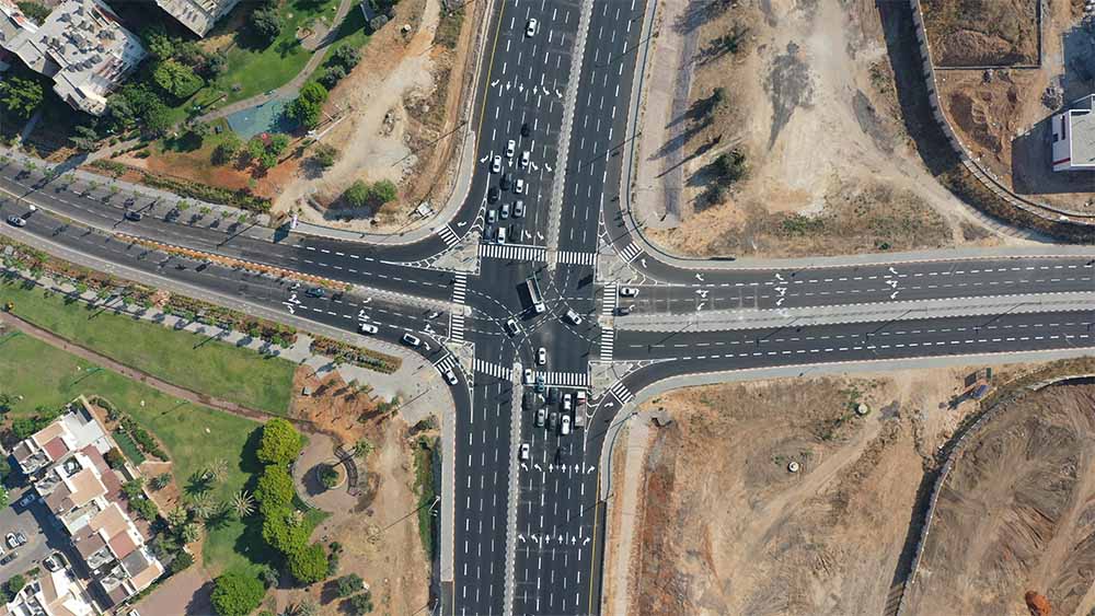 עבודות להסדרת ורמזור צומת הציונות בכביש 40 אחיסמך - לוד