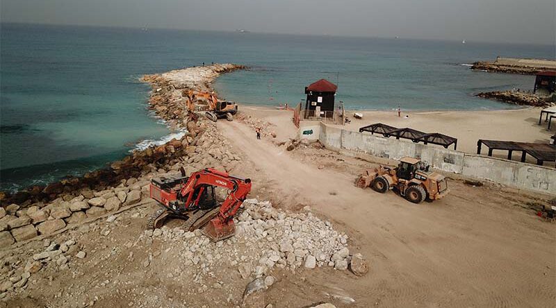 עבודות שובר גלים חוף בת גלים בחיפה שיקום