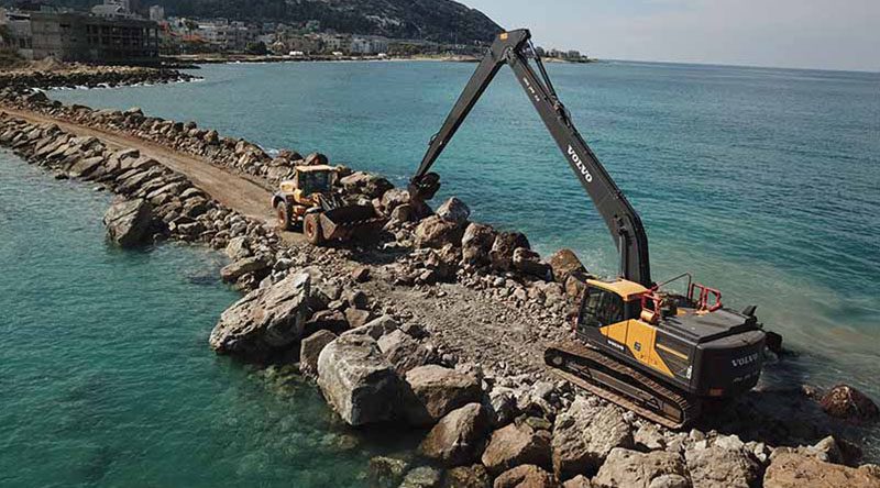 עבודות שובר גלים חוף בת גלים בחיפה שיקום