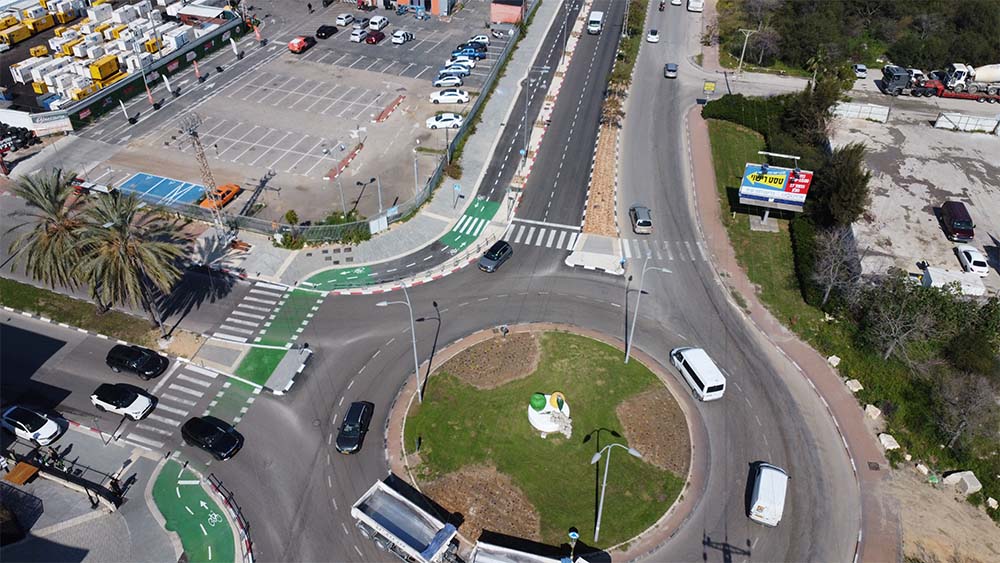 הקמת שבילי אופניים בסטנדרט אופנידן ברחוב המרכבה, א.ת חולון